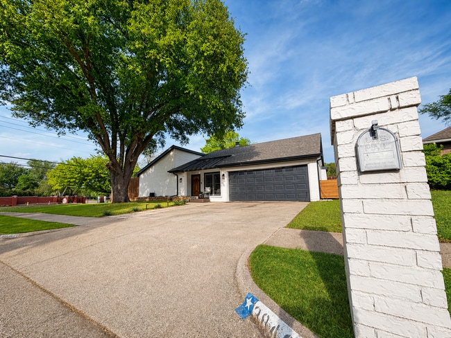 Photo - 3840 Horizon Dr