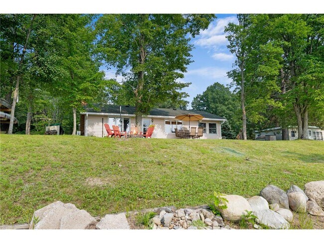 Photo - 2180 Island Dr