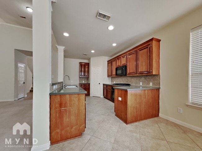Photo - 28306 Peper Hollow Ln