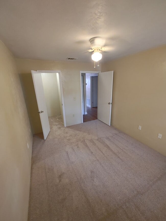Photo - 4025 SW 21st Ln Unidad MR4025A