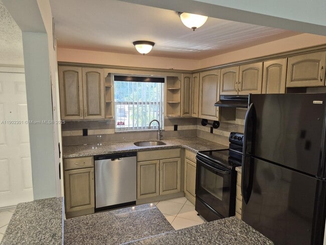 Photo - 5100 SW 64th Ave Unit 201A