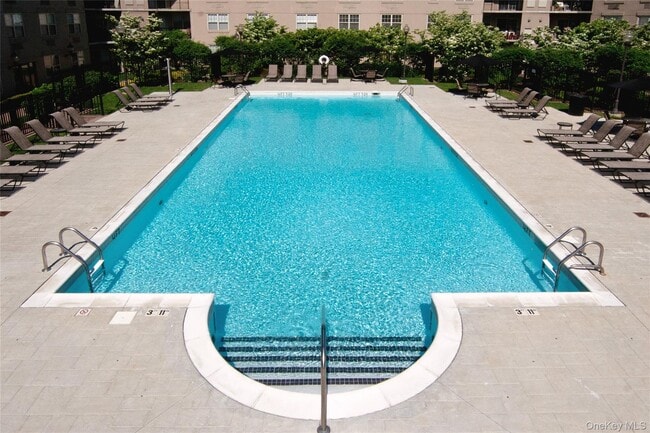 1100 Avalon St Unit S1124