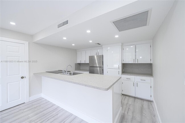 Photo - 6518 Miami Lakes Dr Townhome