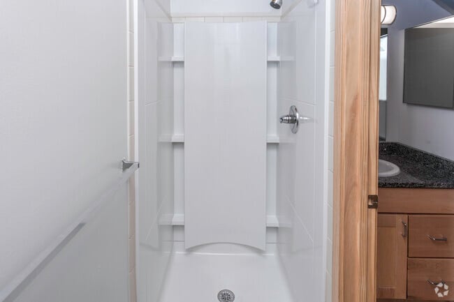 1BR Studio Loft