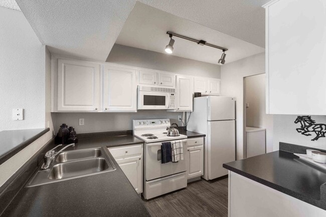 Renaissance Villas Apartment Homes