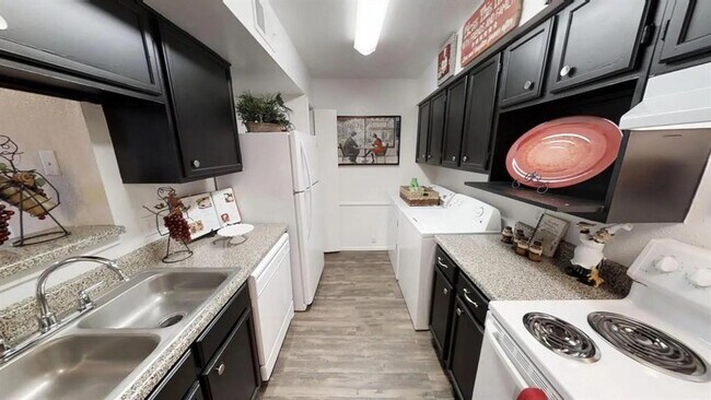 Photo - 1230 Farm to Market 1960 Bypass Rd E Apartment Unit 606