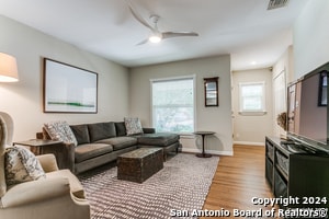 126 Irvington Dr
