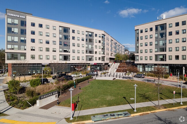 Photo - Terrapin Row