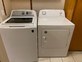 Photo - 10931 Wilkie Ave