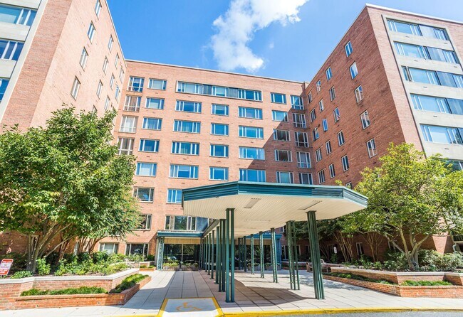 Building Photo - 4301 Massachusetts Ave NW Unit A211