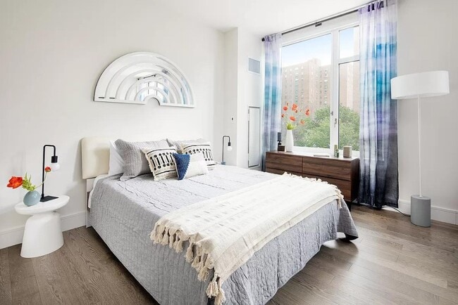 510 E 14th St Unit 311