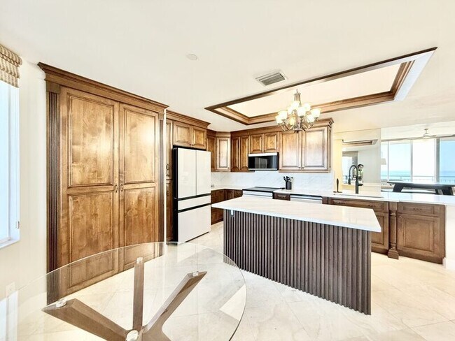 Photo - 1560 Gulf Blvd