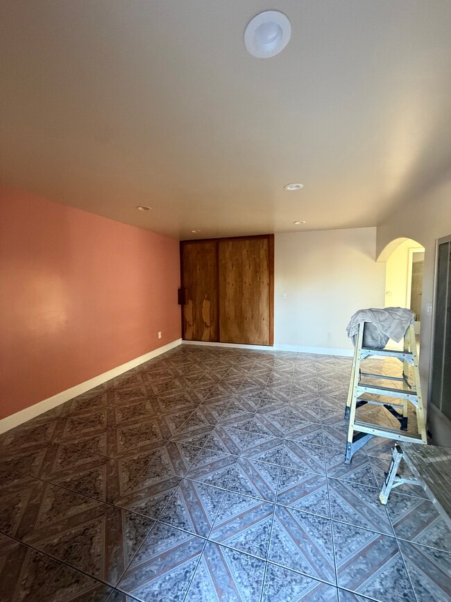 Photo - 142 Sheryl Dr Unit 2 bed / 1 bath