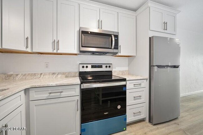 Photo - 2711 N Halifax Ave Unit 396