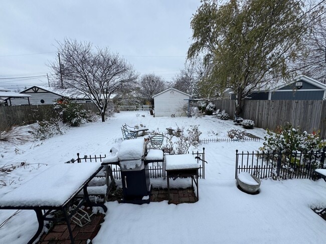 Photo - 657 E Moler St