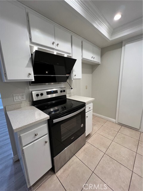 Photo - 1820 Doverglen Way