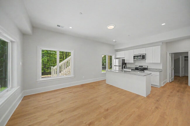 Photo - 10205 Sorrel Ave