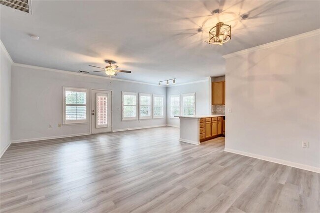 Photo - 2900 S Lakeline Blvd Unit 122