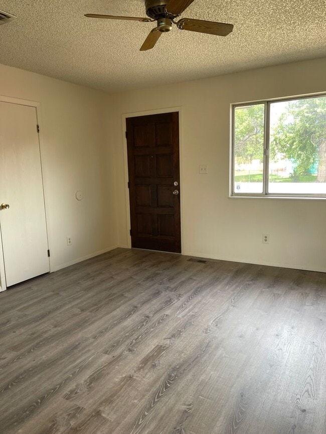 Photo - 3 bedroom, 1 bath