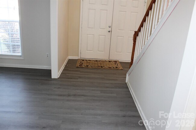 Photo - 9651 Laurie Ave NW