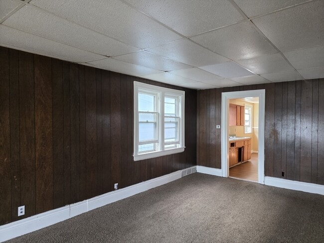 Photo - 1023 E Lovejoy St Unit #2