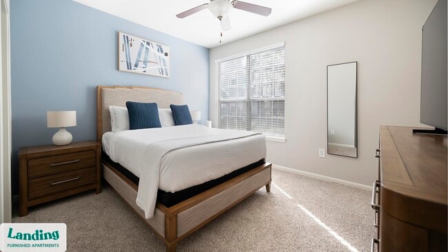 Photo - 261 Veterans Pkwy Unidad 106