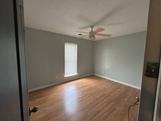 Photo - 6823 Northknoll Cove