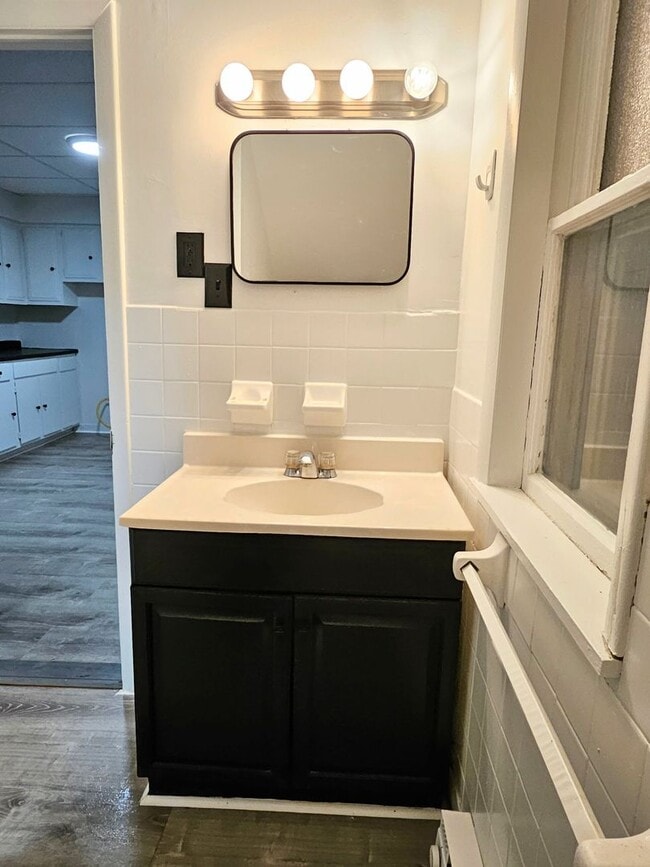 Photo - 850 Union St Unit 850 Union St. - 1