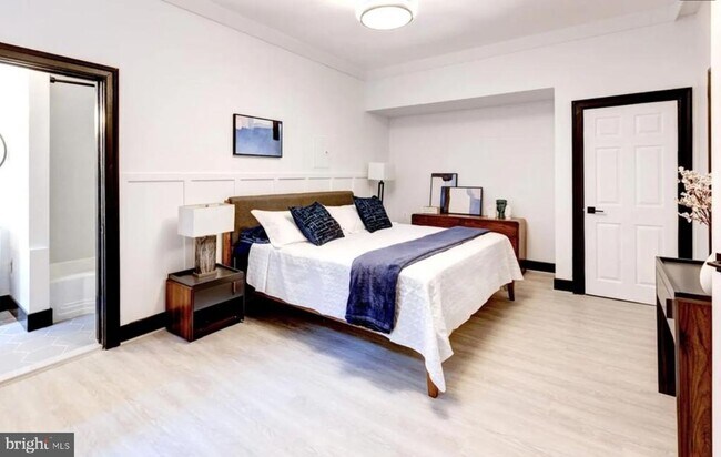 Photo - 1005 N Charles St Apartment Unit 3C