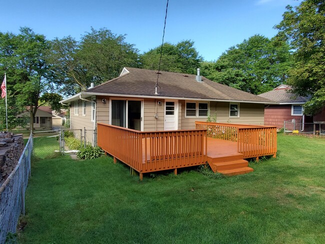 Photo - 1452 13th Ave NW