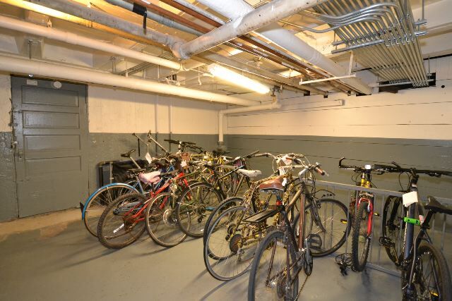 Photo - 411 W Roscoe St Unit J07P