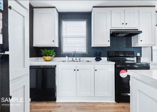 Photo - 6620 Tulip House