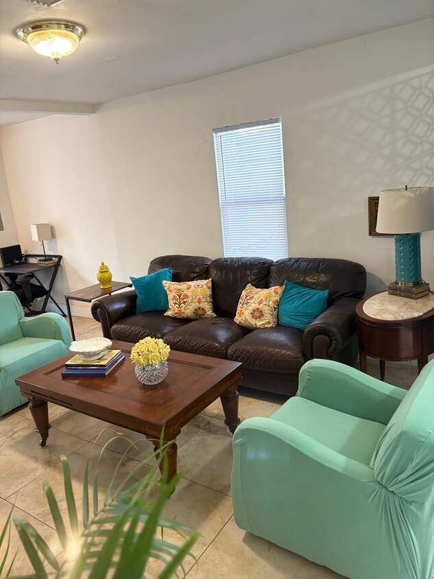 Photo - 779 NW 97th St (Miami, FL)