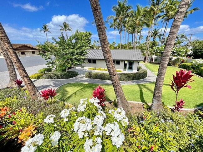 Experience Island Living in a Renovated 2-... - Experience Island Living in a Renovated 2-... House