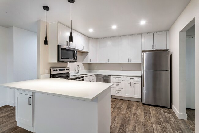 Photo - 172 W Clinton Ave Unit Apt 105