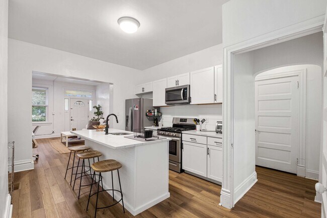 Photo - 2230 Tilbury Ave Unidad Floor 1