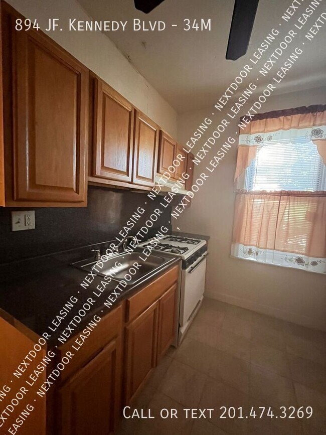 Building Photo - 894 John F. Kennedy Blvd Unit 34M