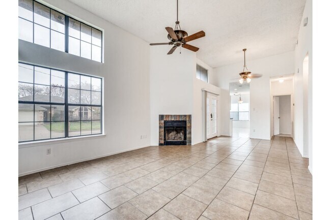 Photo - 6501 Topaz Dr