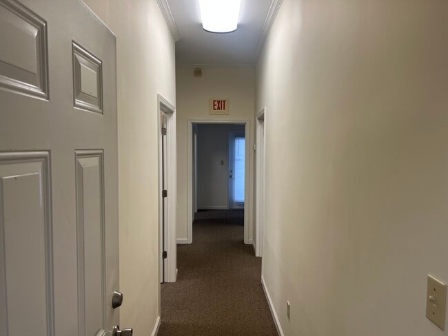 Photo - 1733 Campus Plaza Ct