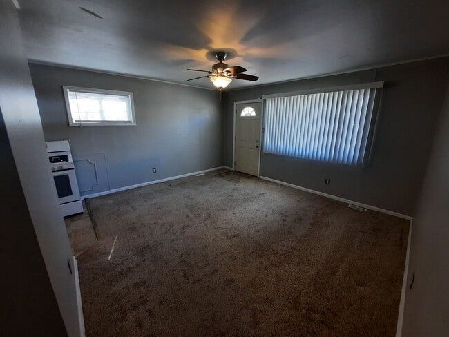 Photo - 2 Bedroom, 1 Bathroom home!