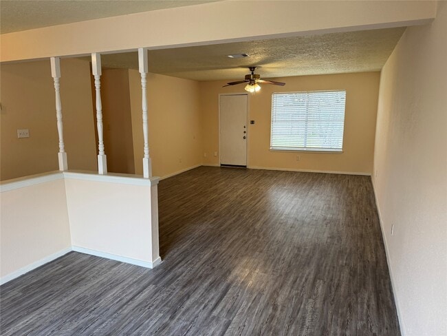 Photo - 11415 Loyola Dr