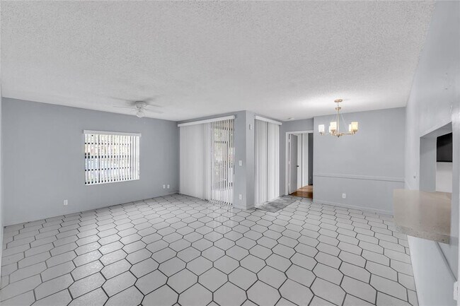 Photo - 10690 NW 14th St Unit 136