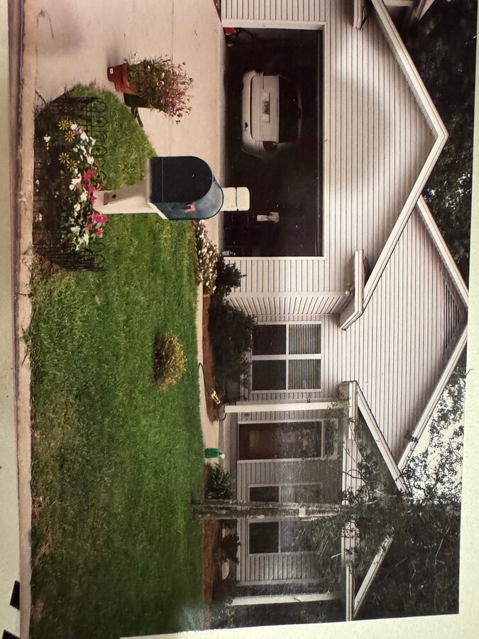 Photo - 103 Musgrove Pl