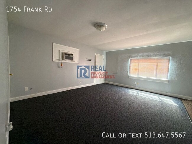 1754 Frank Rd