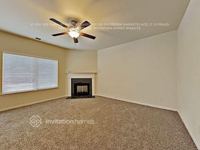 Photo - 906 Grenier Terrace NE