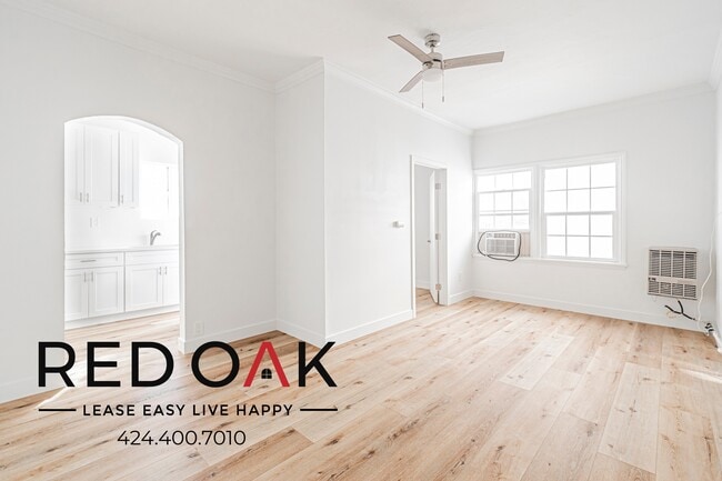 Building Photo - 861 Fedora St Unit 209
