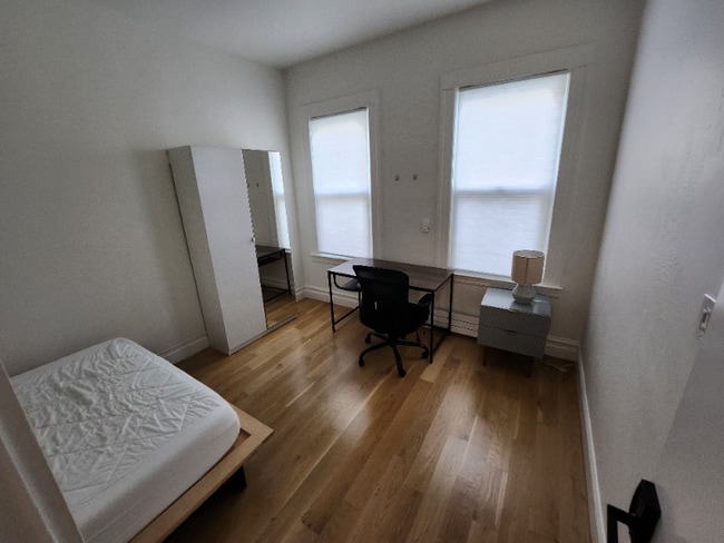 Photo - 414 Bryant St