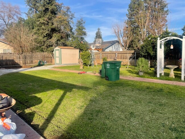 Photo - 429 Benjamin Ct