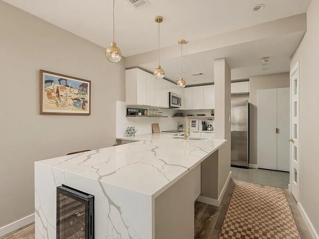 Photo - 3600 Montrose Blvd Unit 197