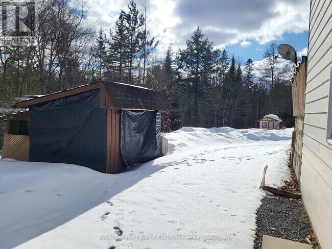 Photo - 273 Skyhills Rd